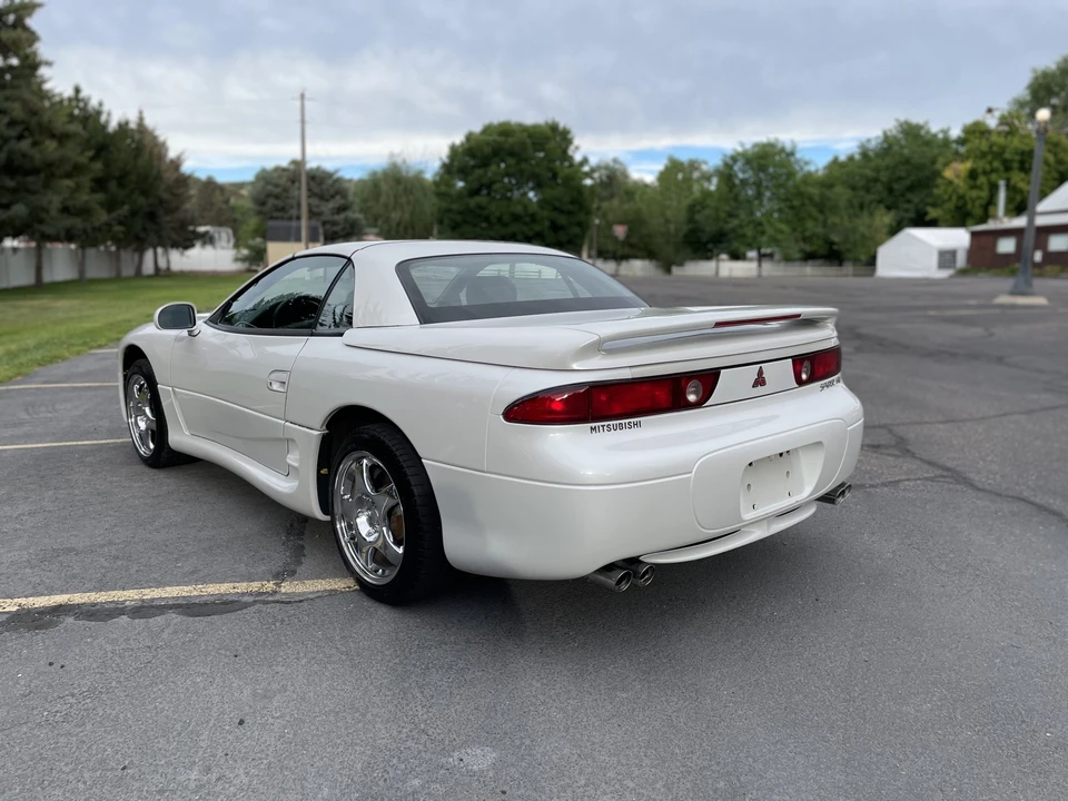 1995 Mitsubishi 3000GT Series 2 - Image 7 of 31
