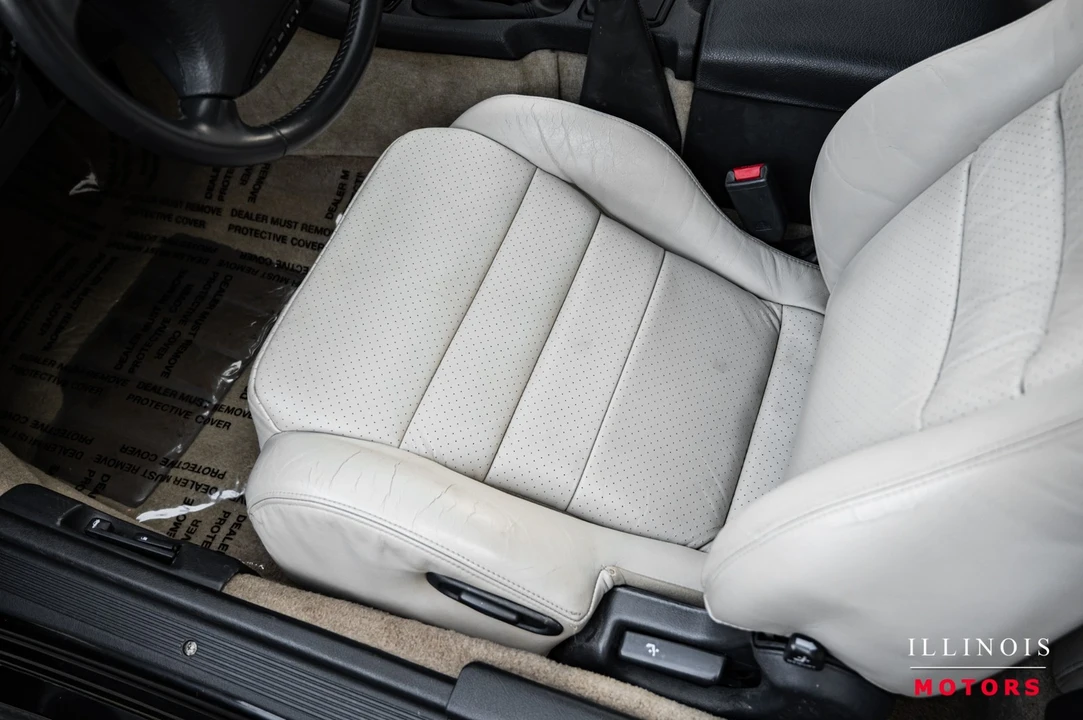 1995 Mitsubishi 3000GT Series 2 - Image 16 of 21
