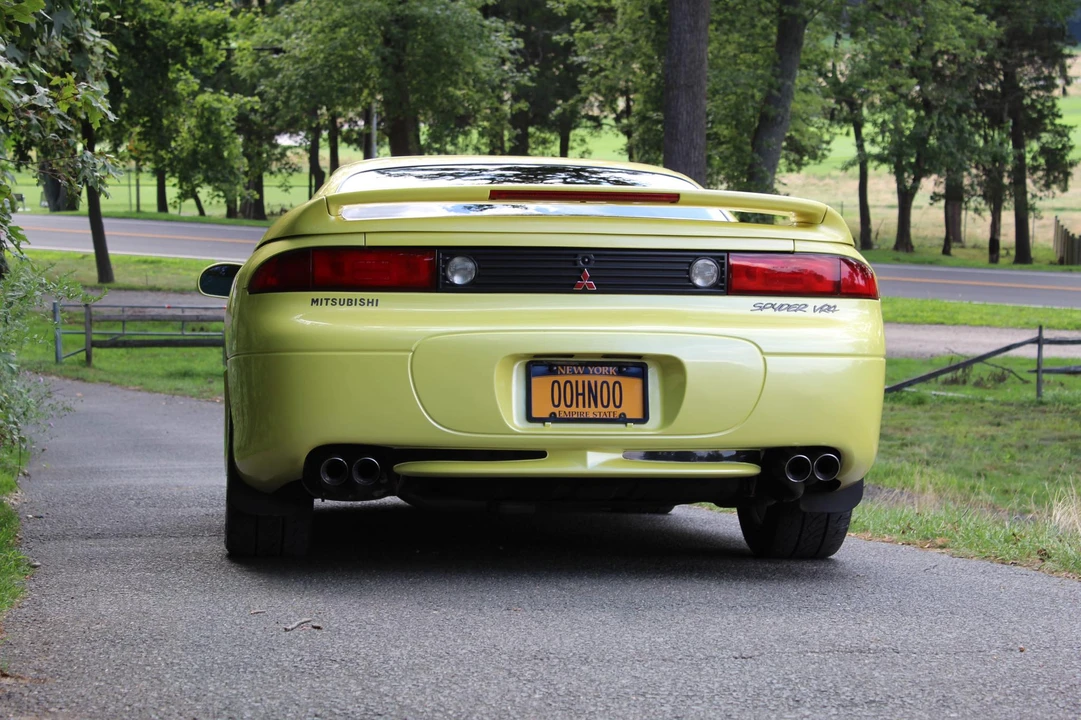 1995 Mitsubishi 3000GT Series 2 - Image 16 of 31