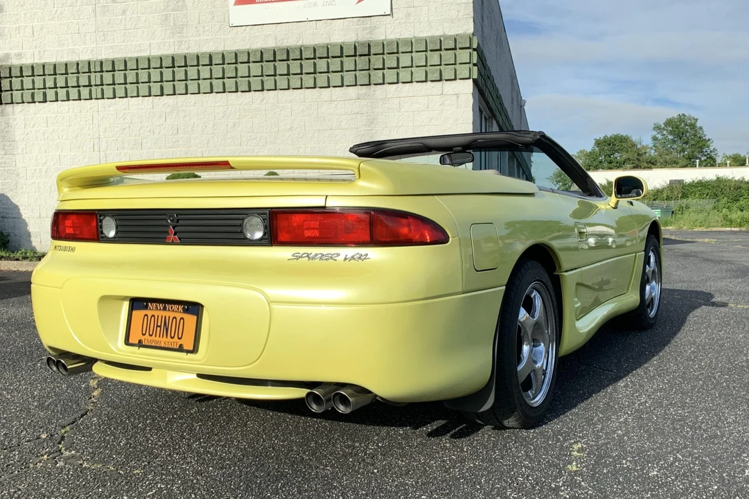 1995 Mitsubishi 3000GT Series 2 - Image 13 of 31