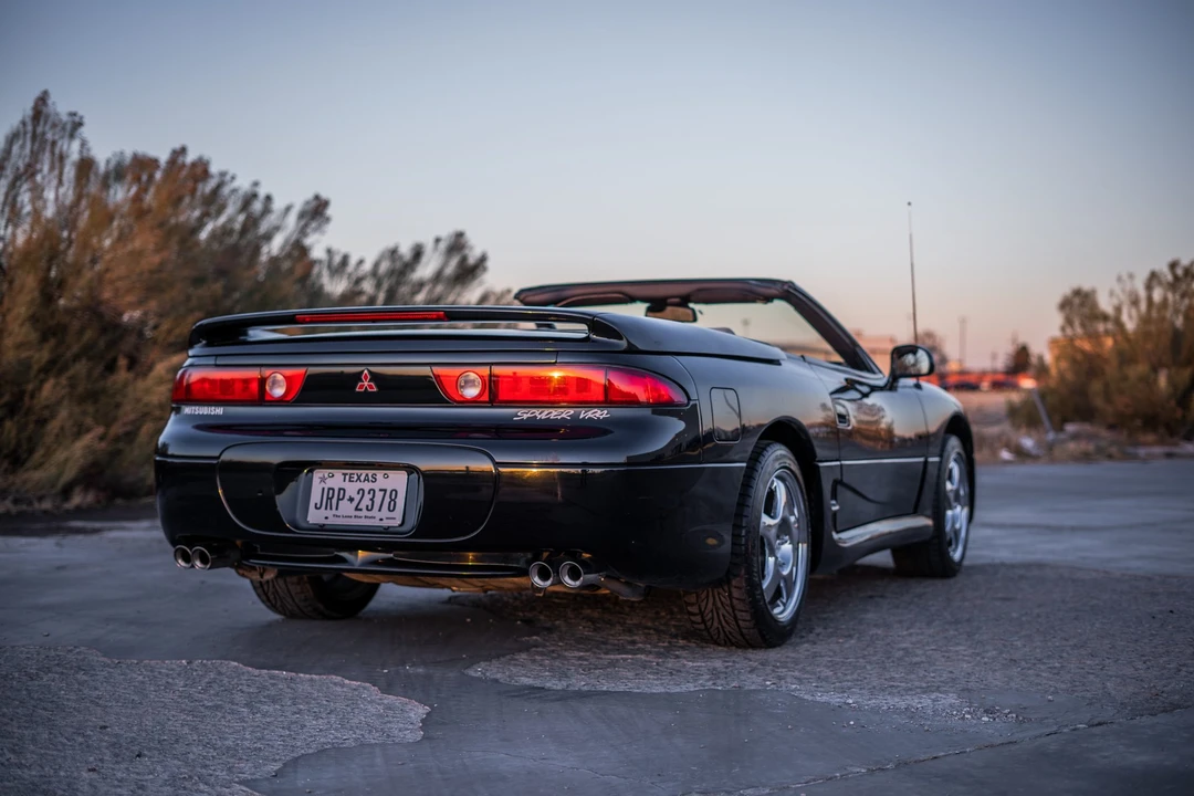 1995 Mitsubishi 3000GT Series 2 - Image 14 of 31