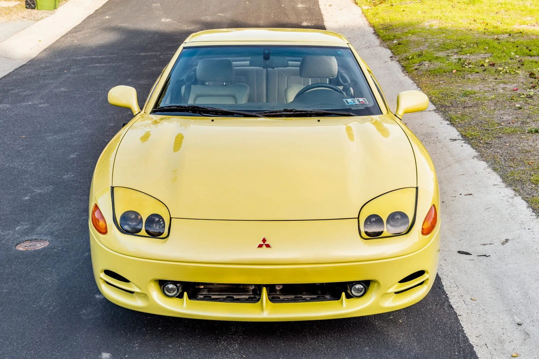 1995 Mitsubishi 3000GT Series 2 - Image 2 of 31