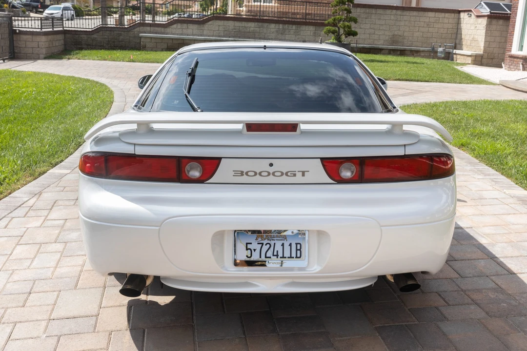 1995 Mitsubishi 3000GT Series 2 - Image 7 of 31