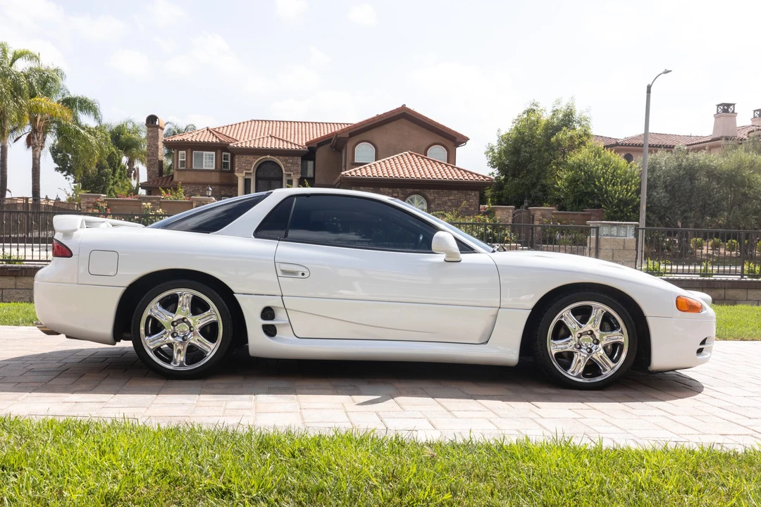 1995 Mitsubishi 3000GT Series 2 - Image 5 of 31