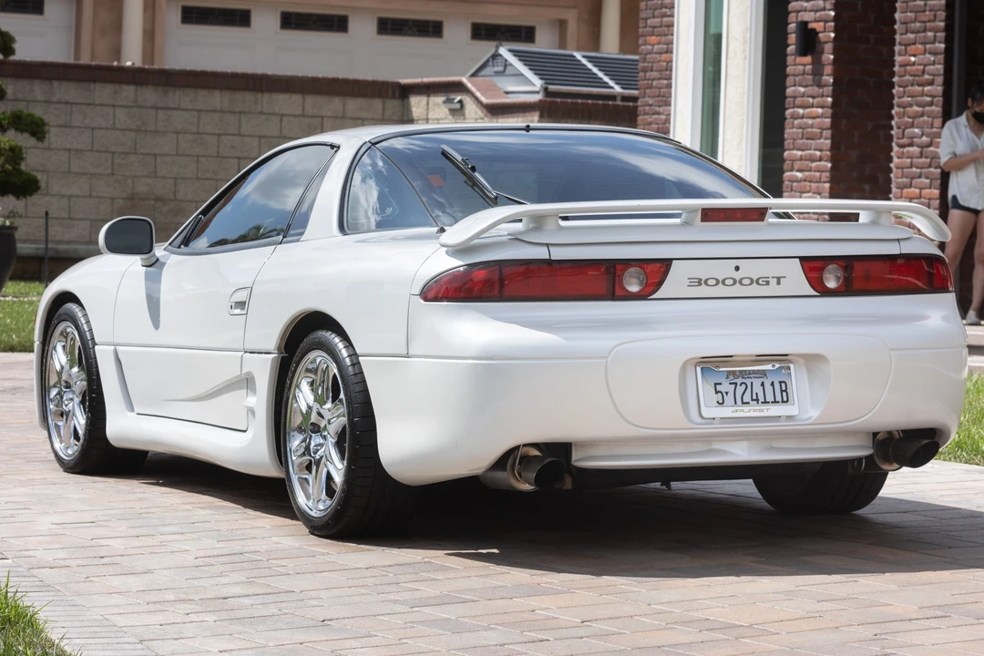 1995 Mitsubishi 3000GT Series 2 - Image 8 of 31