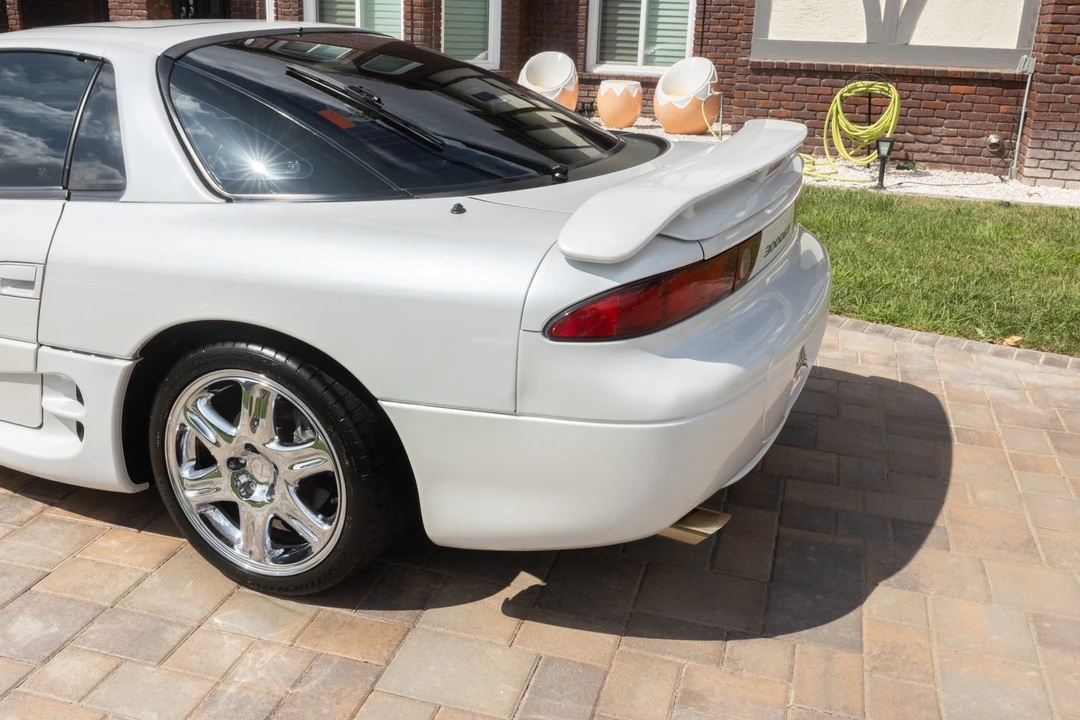 1995 Mitsubishi 3000GT Series 2 - Image 10 of 31