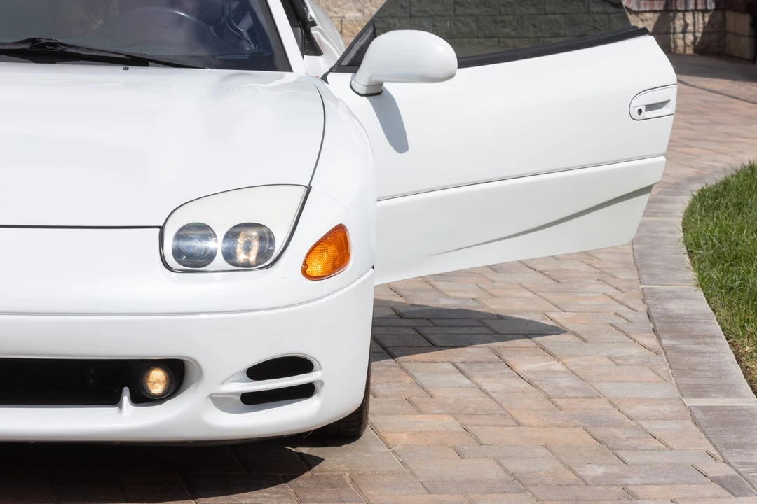 1995 Mitsubishi 3000GT Series 2 - Image 13 of 31