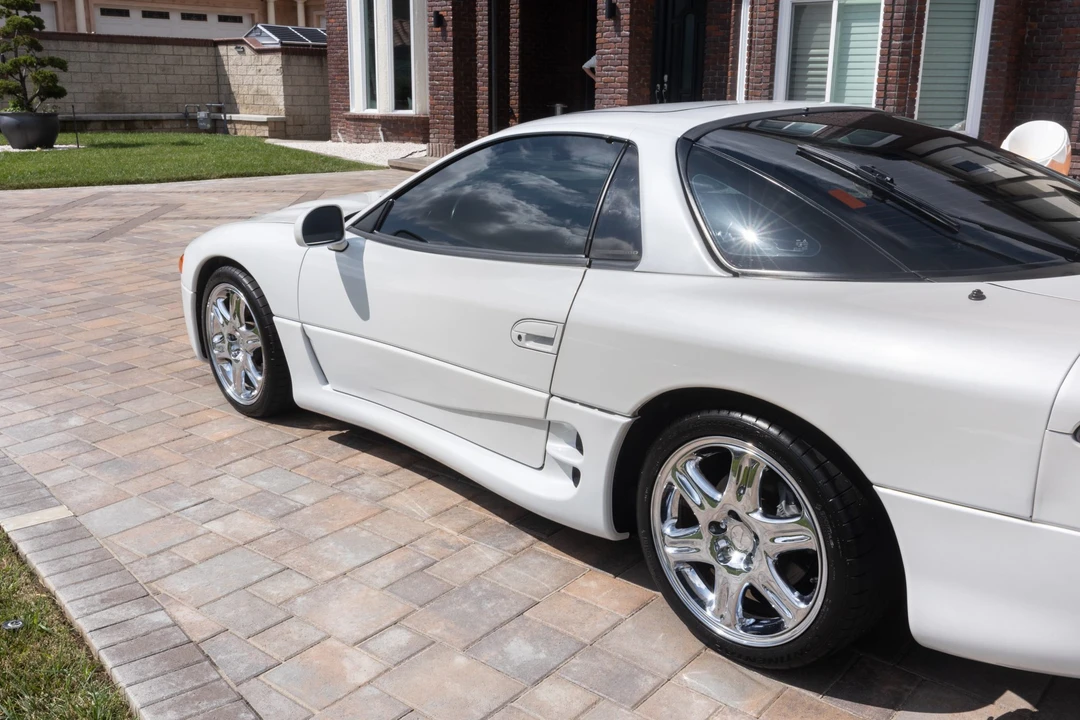 1995 Mitsubishi 3000GT Series 2 - Image 11 of 31