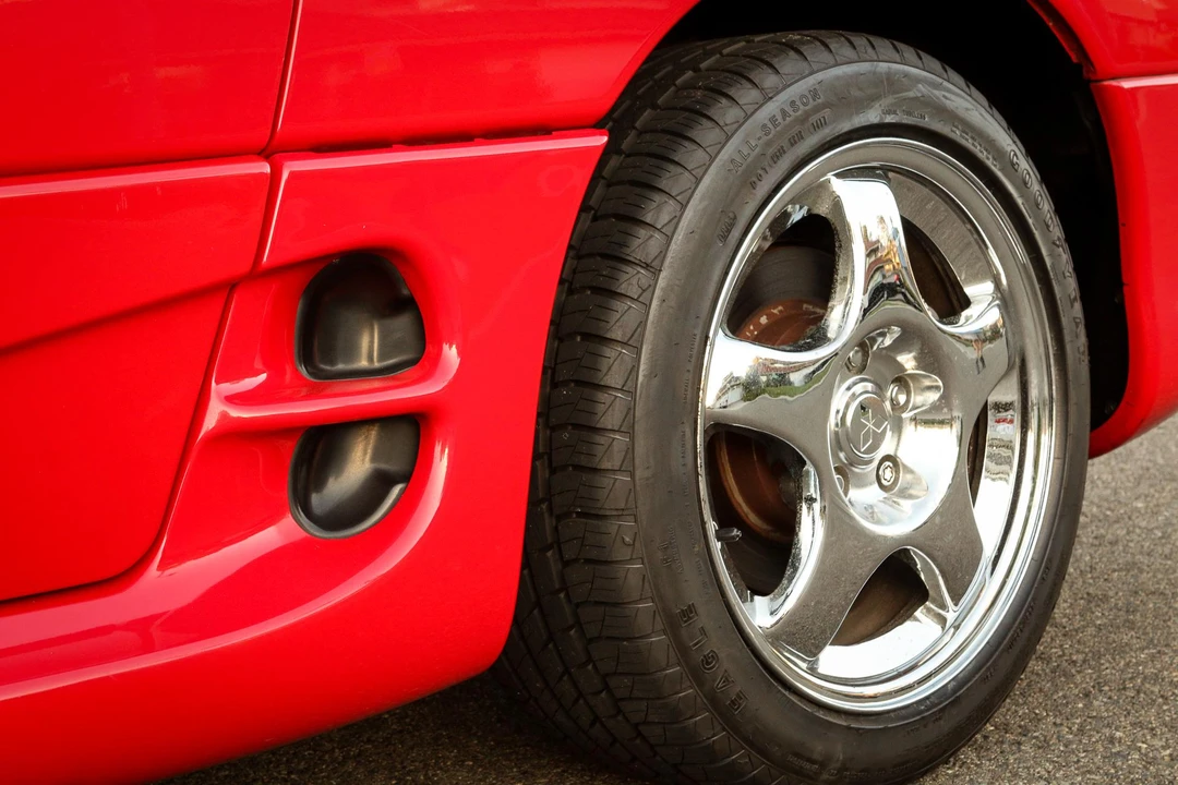 1995 Mitsubishi 3000GT Series 2 - Image 25 of 31