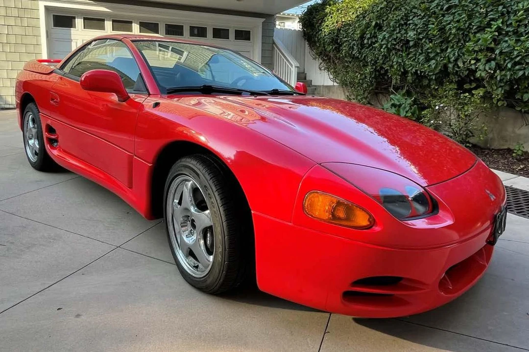 1995 Mitsubishi 3000GT Series 2 - Image 3 of 31