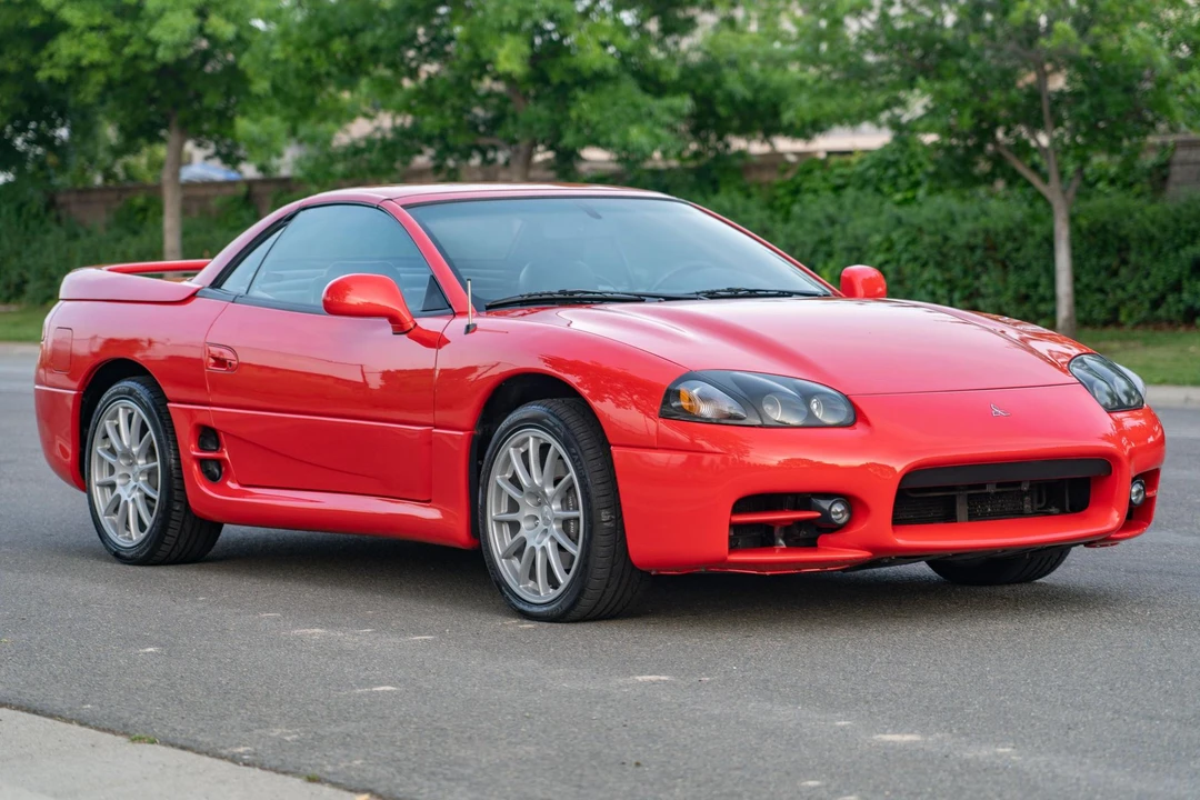 1995 Mitsubishi 3000GT Series 2 - Image 2 of 31