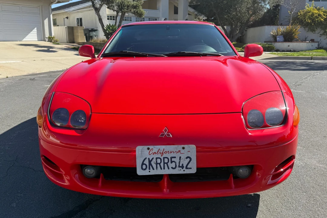 1995 Mitsubishi 3000GT Series 2 - Image 2 of 31