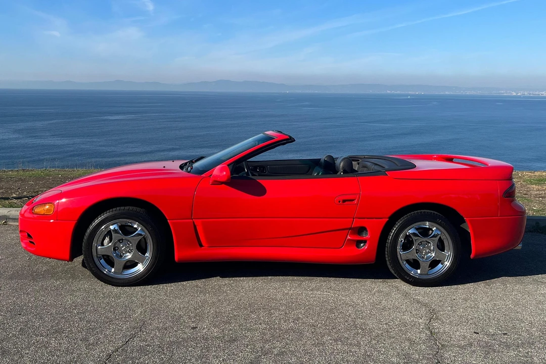 1995 Mitsubishi 3000GT Series 2 - Image 3 of 31