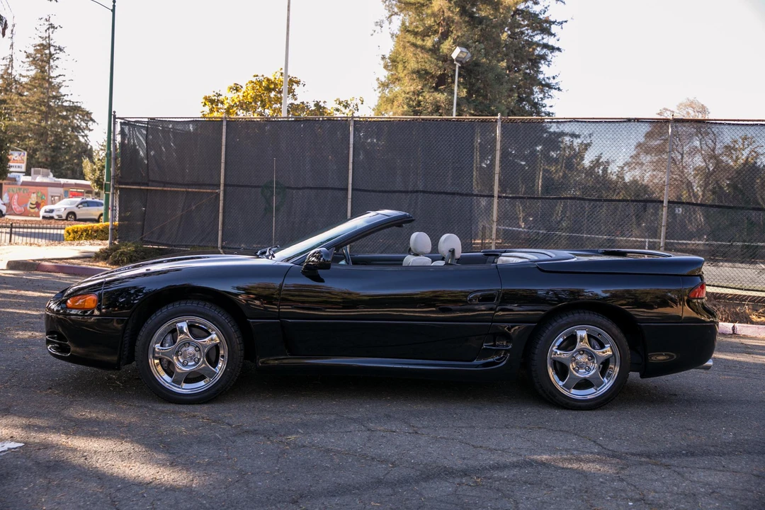 1995 Mitsubishi 3000GT Series 2 - Image 10 of 13