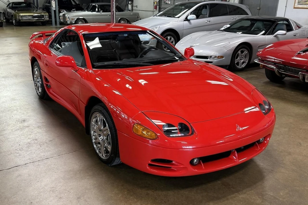 1995 Mitsubishi 3000GT Series 2 - Image 13 of 31