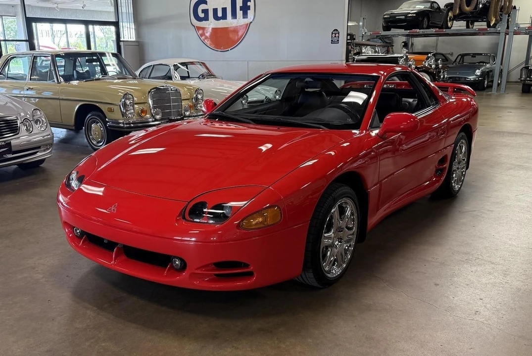 1995 Mitsubishi 3000GT Series 2 - Image 3 of 31