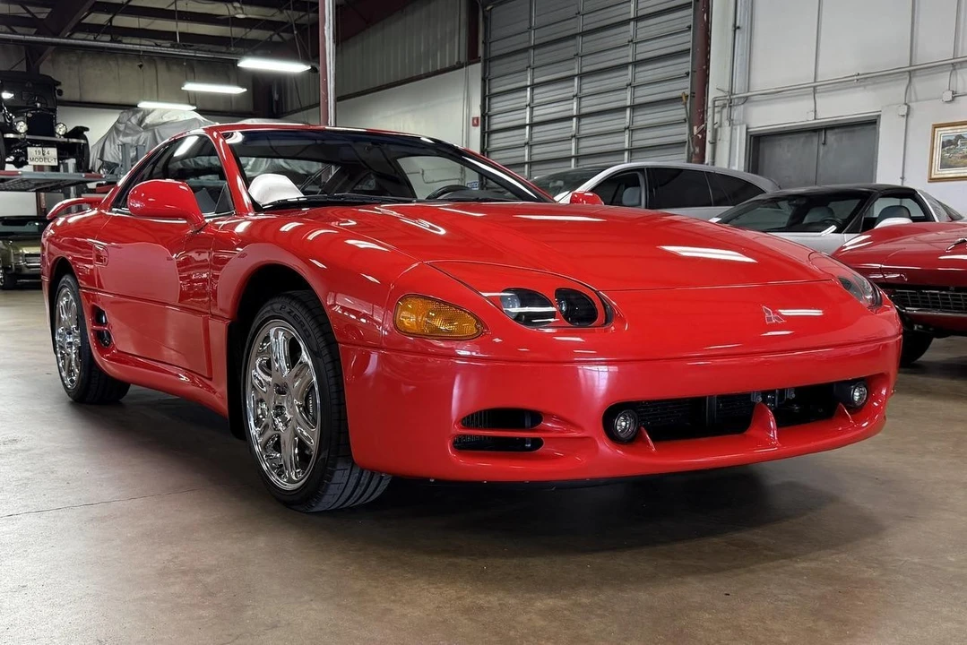 1995 Mitsubishi 3000GT Series 2 - Image 14 of 31