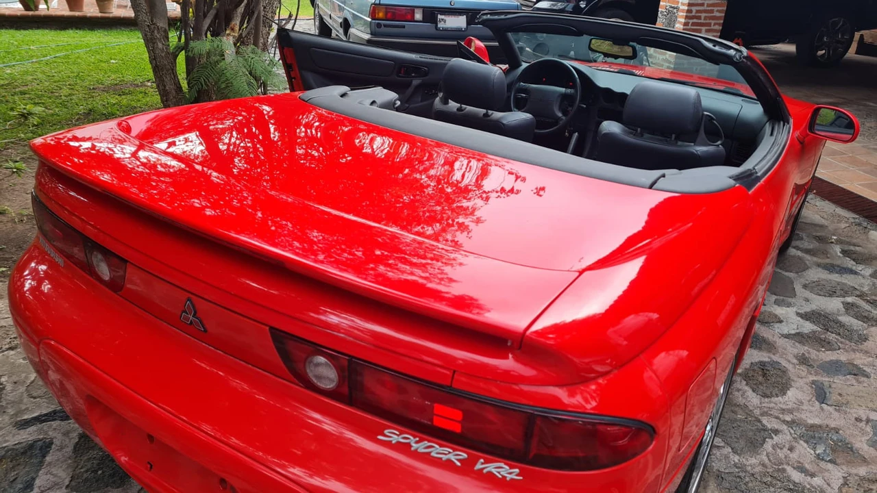 1995 Mitsubishi 3000GT Series 2 - Image 18 of 21