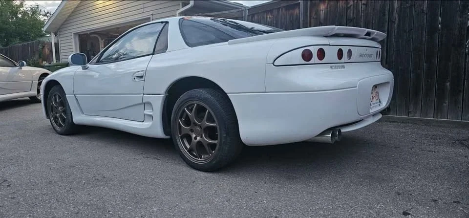 1995 Mitsubishi 3000GT Series 2 - Image 2 of 5
