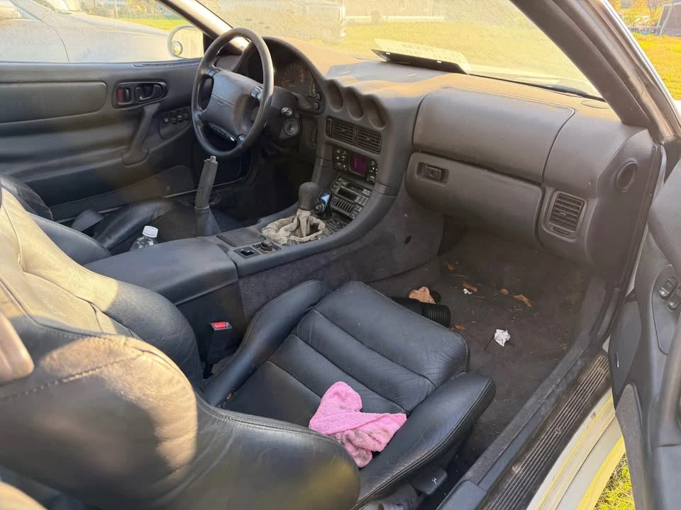 1995 Mitsubishi 3000GT Series 2 - Image 9 of 10