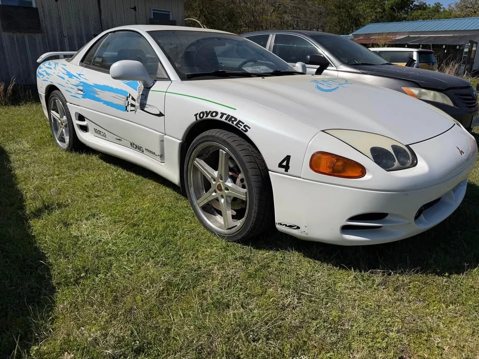 1995 Mitsubishi 3000GT Series 2 - Image 2 of 10