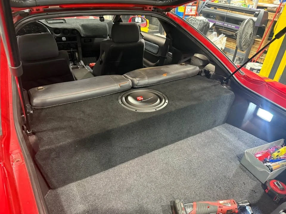 1995 Mitsubishi 3000GT Series 2 - Image 2 of 11