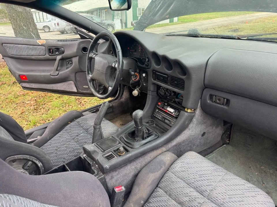 1995 Mitsubishi 3000GT Series 2 - Image 3 of 9