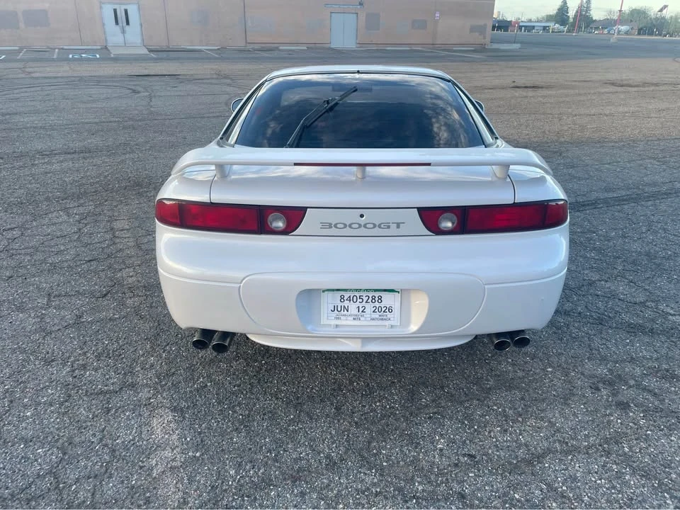 1995 Mitsubishi 3000GT Series 2 - Image 3 of 10