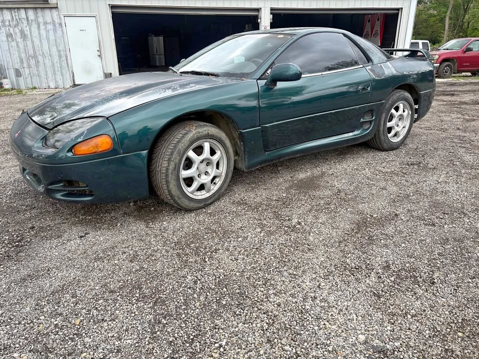 1995 Mitsubishi 3000GT Series 2 - Image 2 of 10