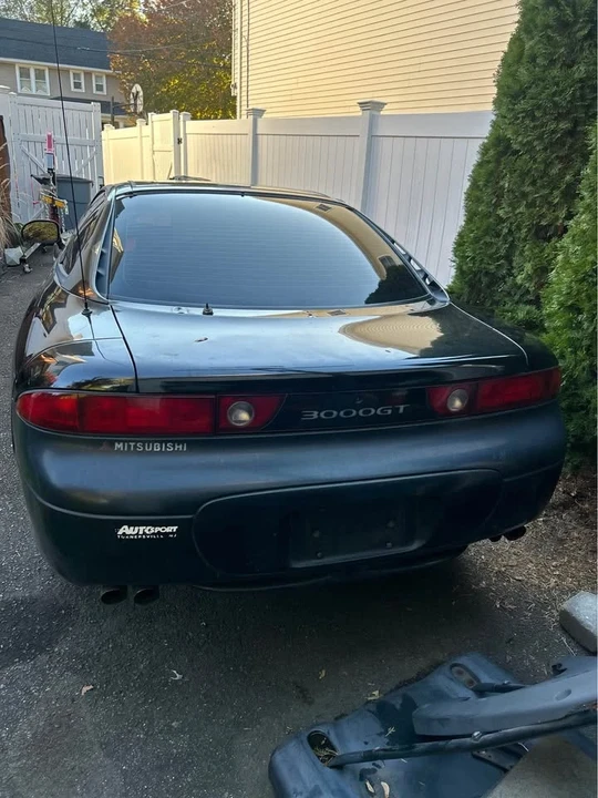 1995 Mitsubishi 3000GT Series 2 - Image 2 of 8