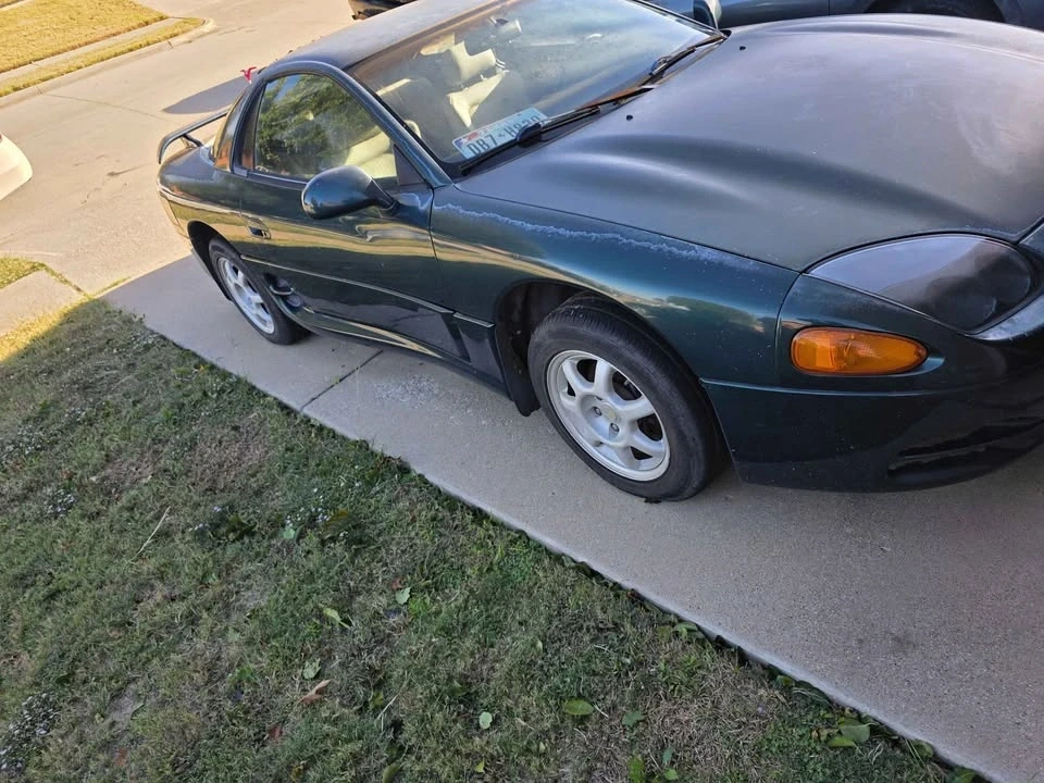 1995 Mitsubishi 3000GT Series 2 - Image 2 of 10