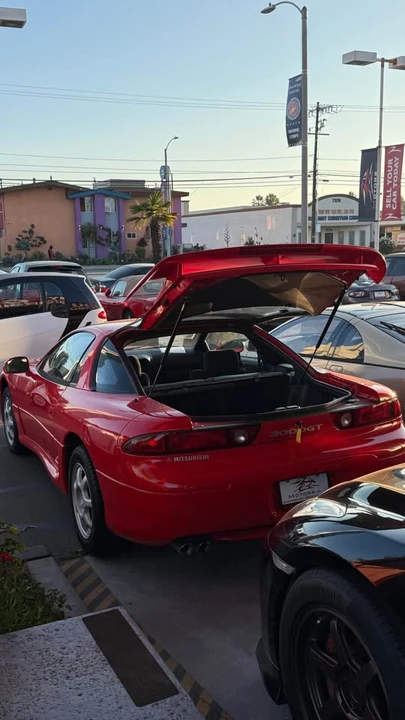 1995 Mitsubishi 3000GT Series 2 - Image 2 of 6