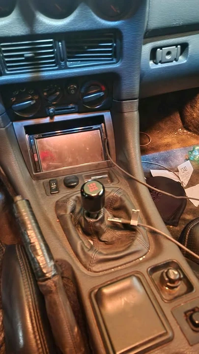 1995 Mitsubishi 3000GT Series 2 - Image 13 of 17