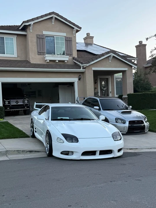 1995 Mitsubishi 3000GT Series 2 - Image 2 of 19