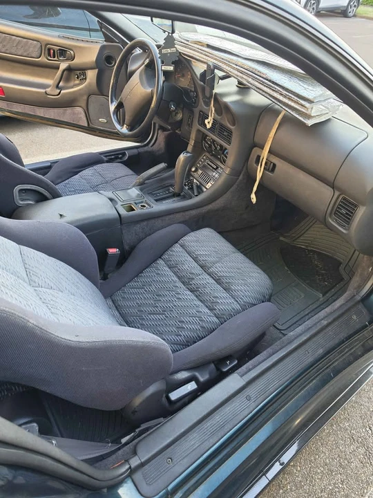 1995 Mitsubishi 3000GT Series 2 - Image 9 of 11