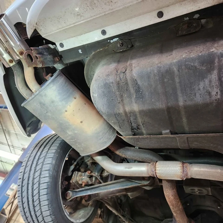 1995 Mitsubishi 3000GT Series 2 - Image 17 of 18