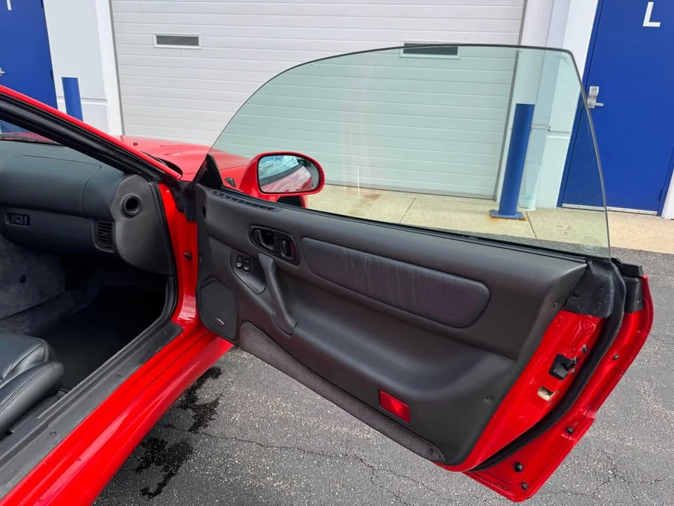 1995 Mitsubishi 3000GT Series 2 - Image 13 of 18
