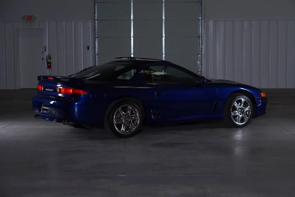 1995 Mitsubishi 3000GT Series 2 - Image 8 of 12