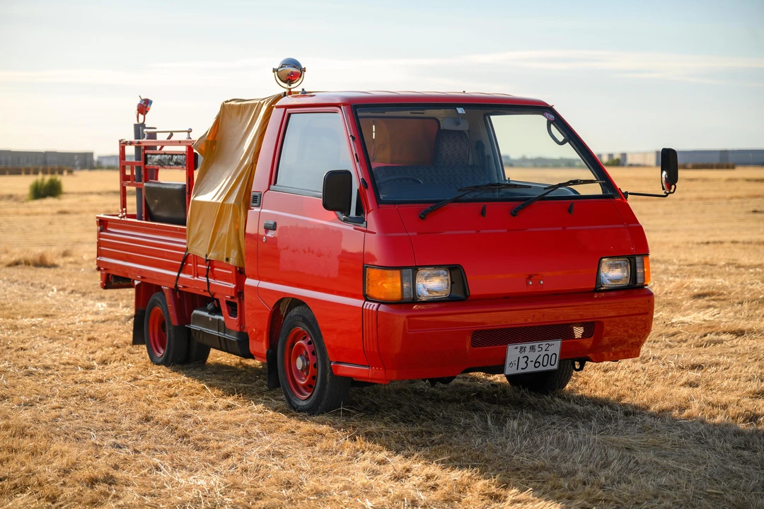 1995 Mitsubishi Delica 4th Gen - Image 21 of 31