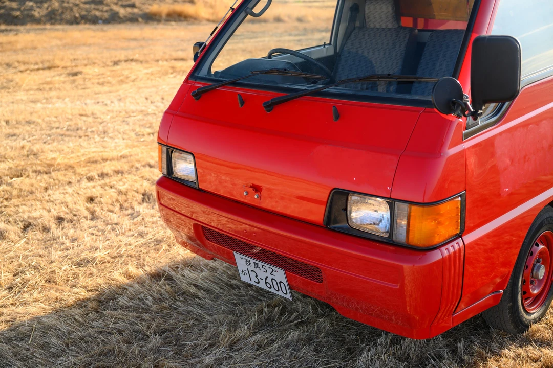 1995 Mitsubishi Delica 4th Gen - Image 25 of 31