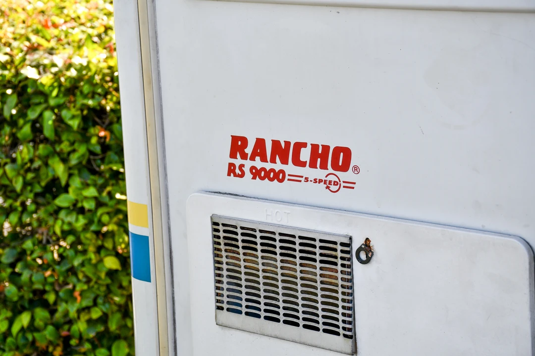 1995 Mitsubishi Delica 4th Gen - Image 23 of 31