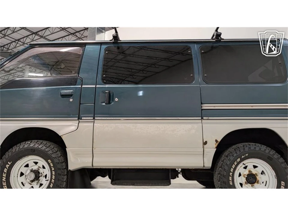 1995 Mitsubishi Delica 4th Gen - Image 31 of 31
