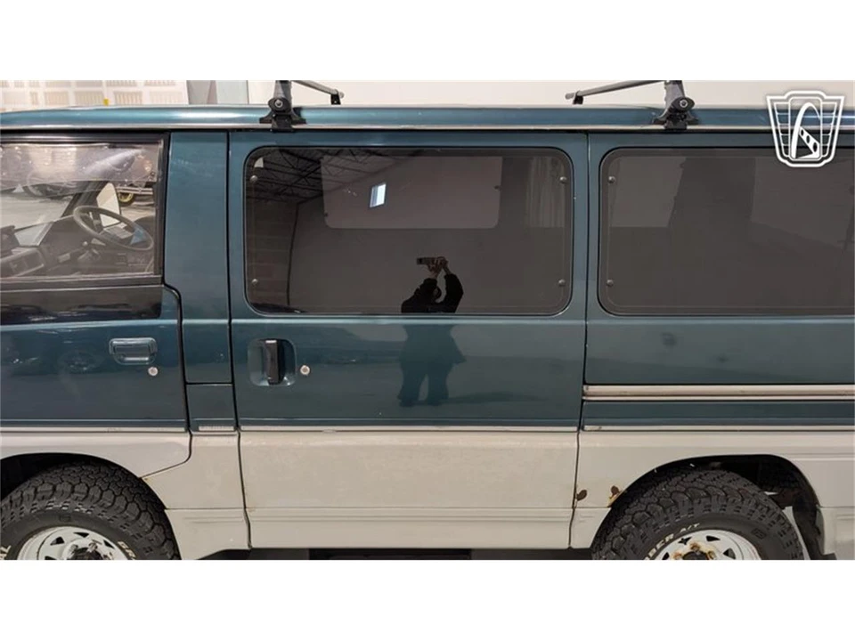 1995 Mitsubishi Delica 4th Gen - Image 29 of 31