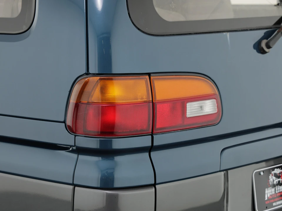 1995 Mitsubishi Delica 4th Gen - Image 28 of 31