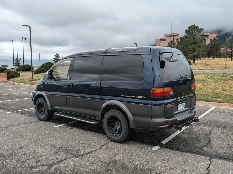 1995 Mitsubishi Delica 4th Gen - Image 7 of 31