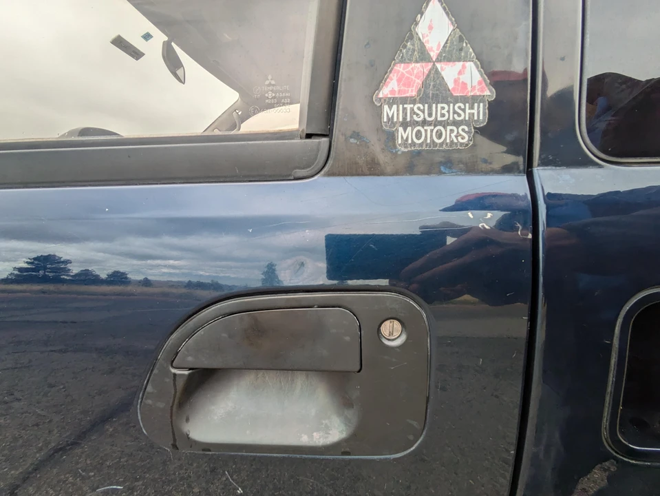 1995 Mitsubishi Delica 4th Gen - Image 28 of 31