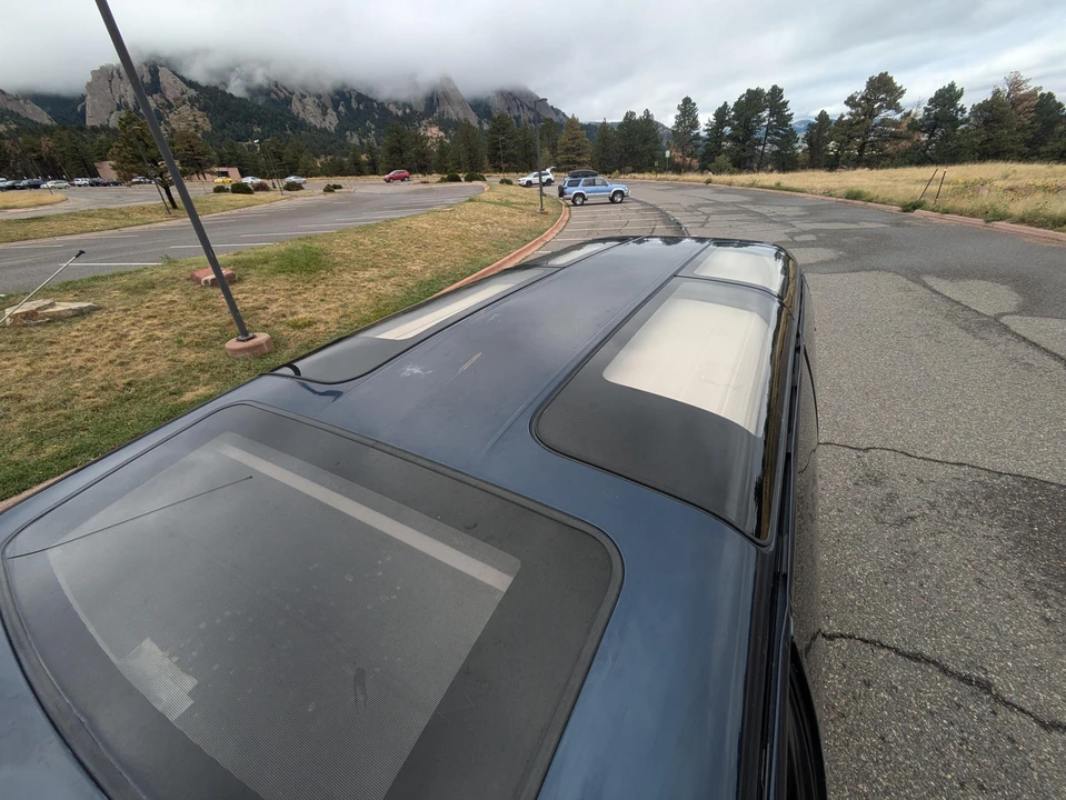 1995 Mitsubishi Delica 4th Gen - Image 12 of 31