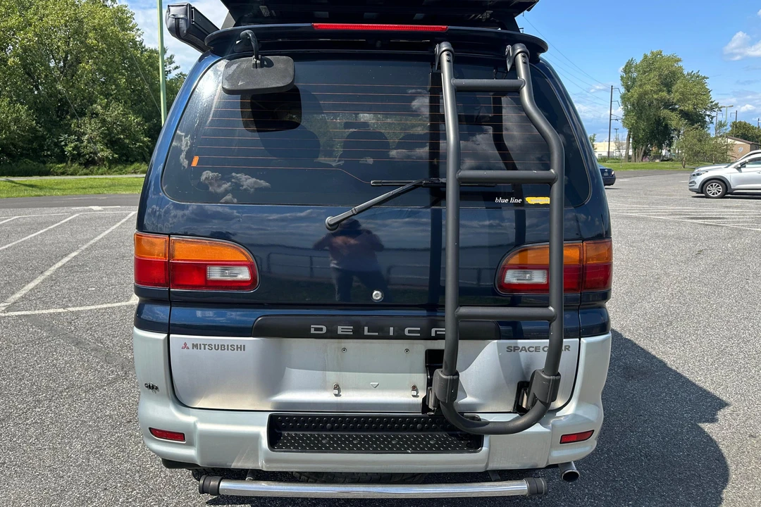 1995 Mitsubishi Delica 3rd Gen - Image 5 of 31