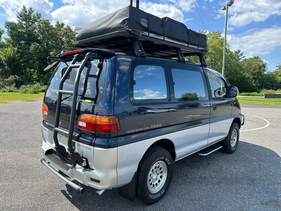 1995 Mitsubishi Delica 3rd Gen - Image 10 of 31