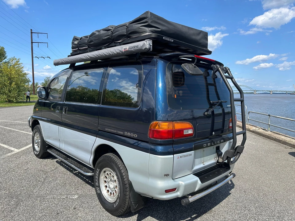 1995 Mitsubishi Delica 3rd Gen - Image 8 of 31
